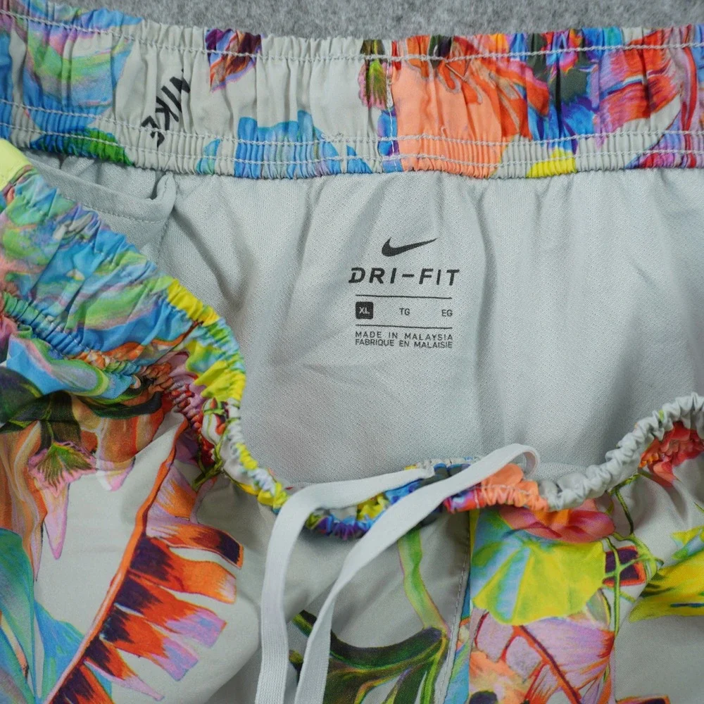 Nike Dri-FIT Size XL Tropical Floral Parrot Print Running Shorts Multi-Color